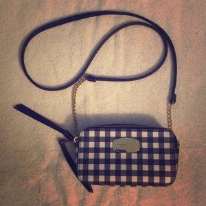 Handbag crossbody